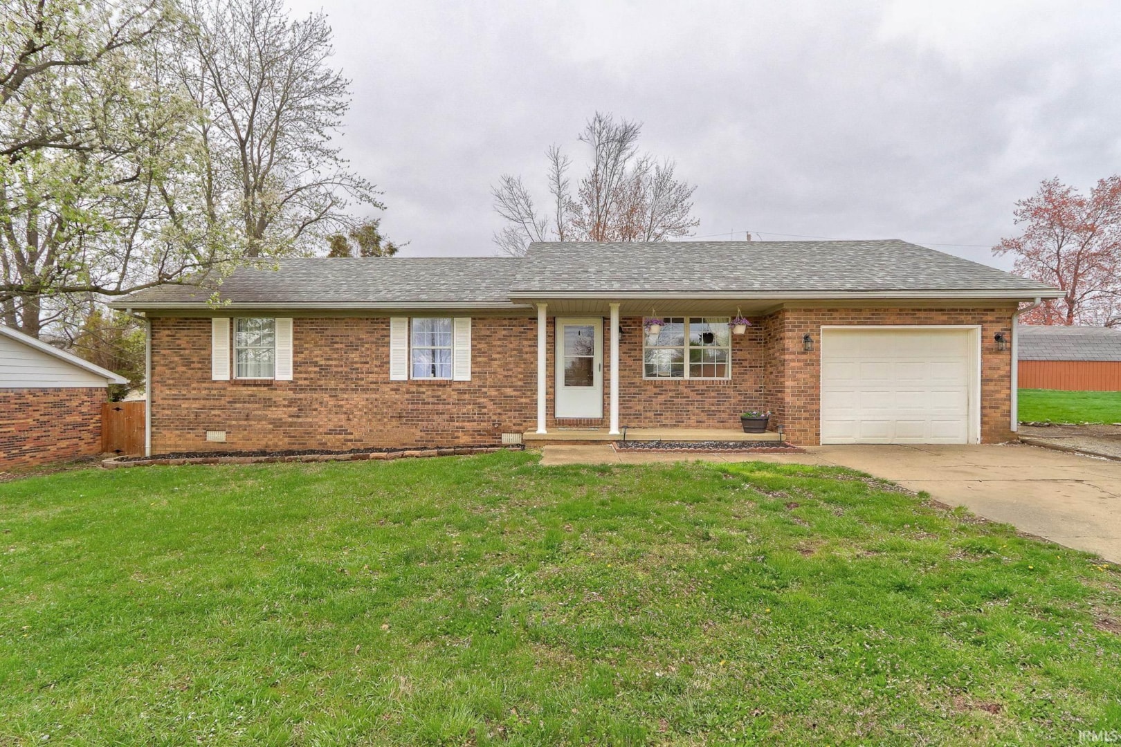 1113 Perkins DriveBoonvilleIN47601