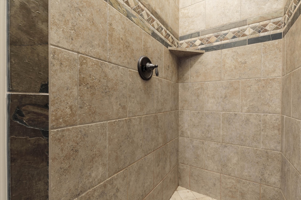 2020 N Pebble Beach DR Washington, UT 84780 home for sale, MLS#25-259597 - Erika Rogers Photo 14