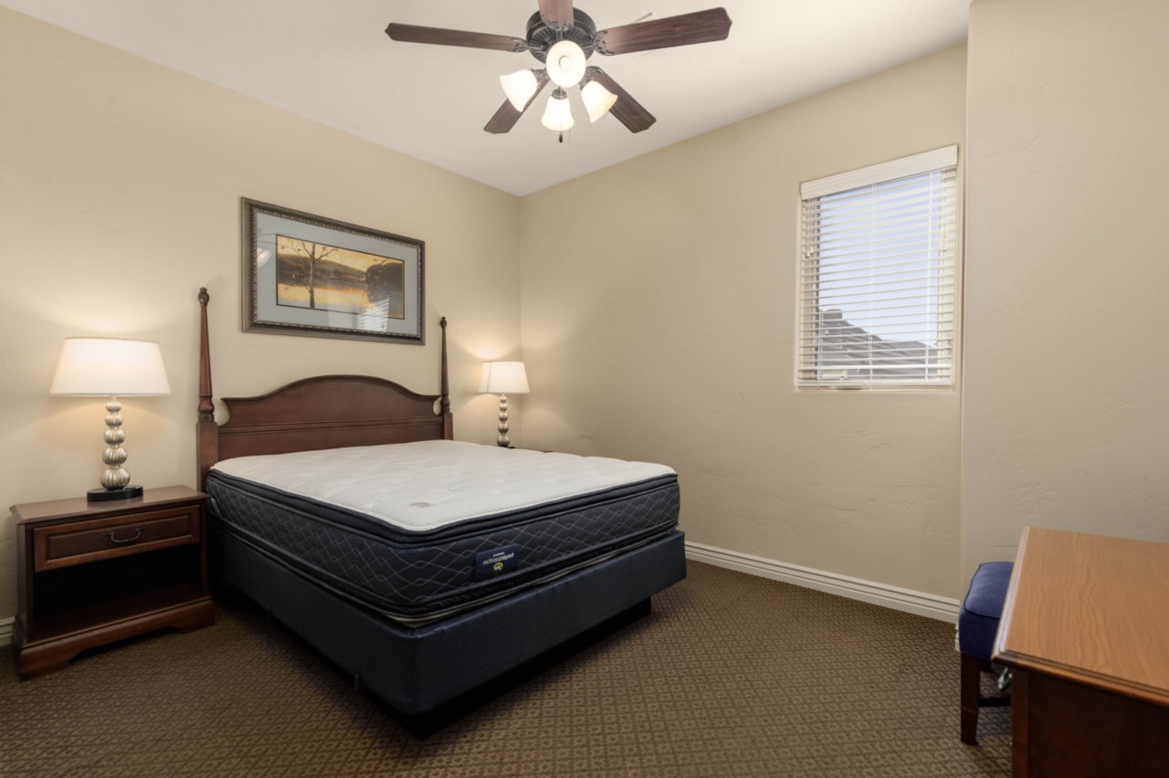 2020 N Pebble Beach DR Washington, UT 84780 home for sale, MLS#25-259597 - Erika Rogers Photo 18