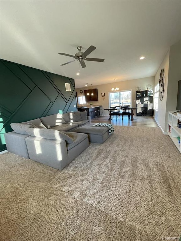 13855 Bauerle Rd in Dewitt Twp, MI Photo 2