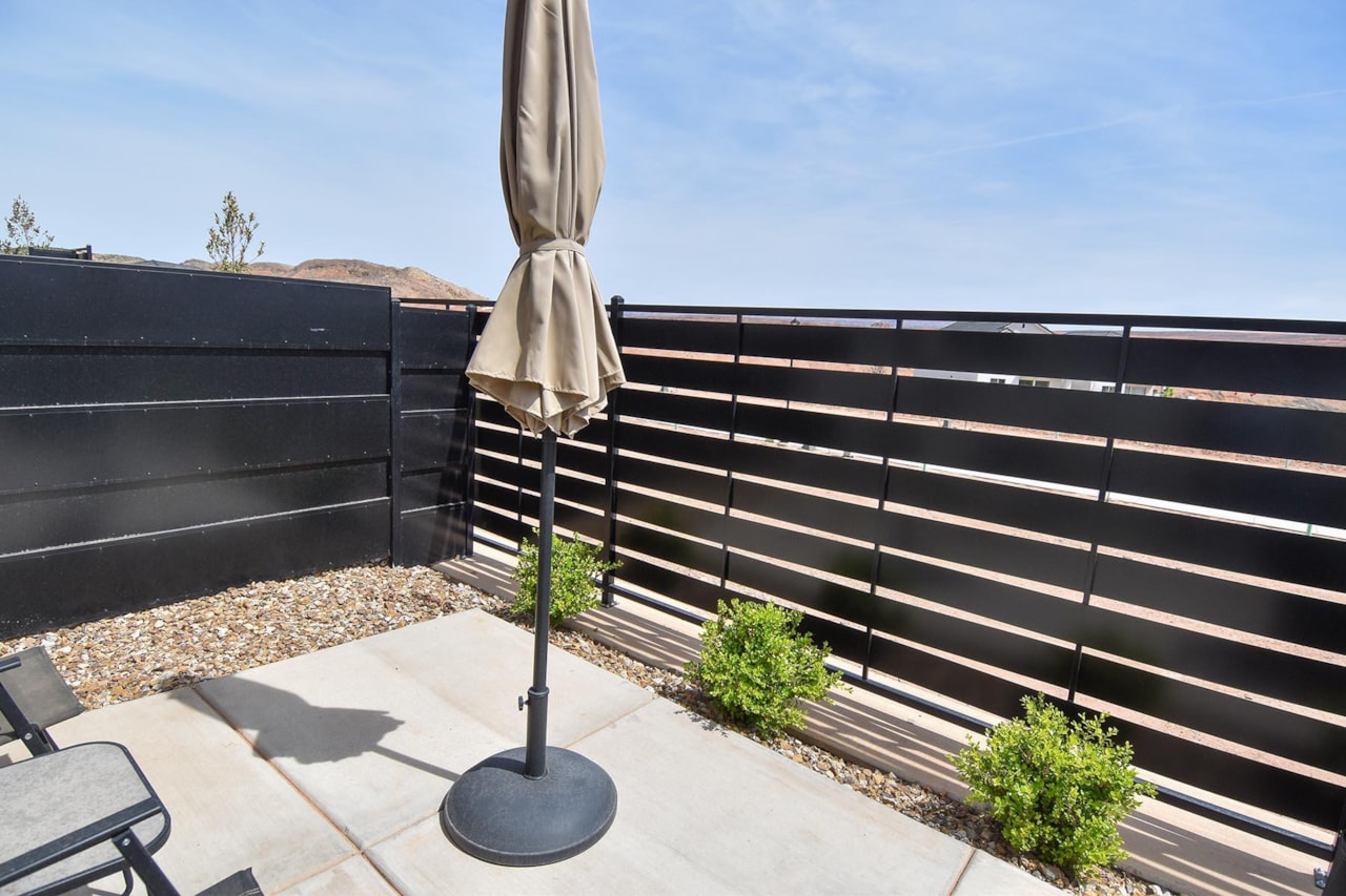 363 S Deep Creek DR Washington, UT 84780 home for sale, MLS#25-260139 - Erika Rogers Photo 24