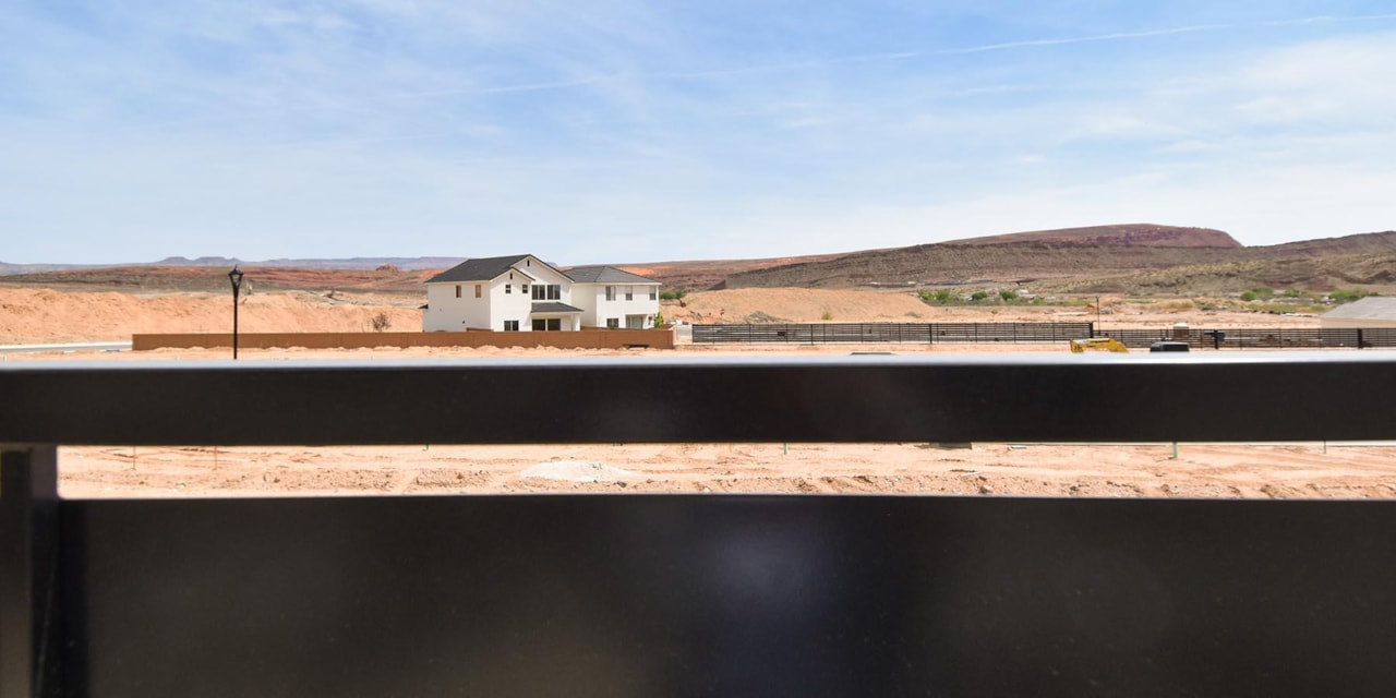 363 S Deep Creek DR Washington, UT 84780 home for sale, MLS#25-260139 - Erika Rogers Photo 25