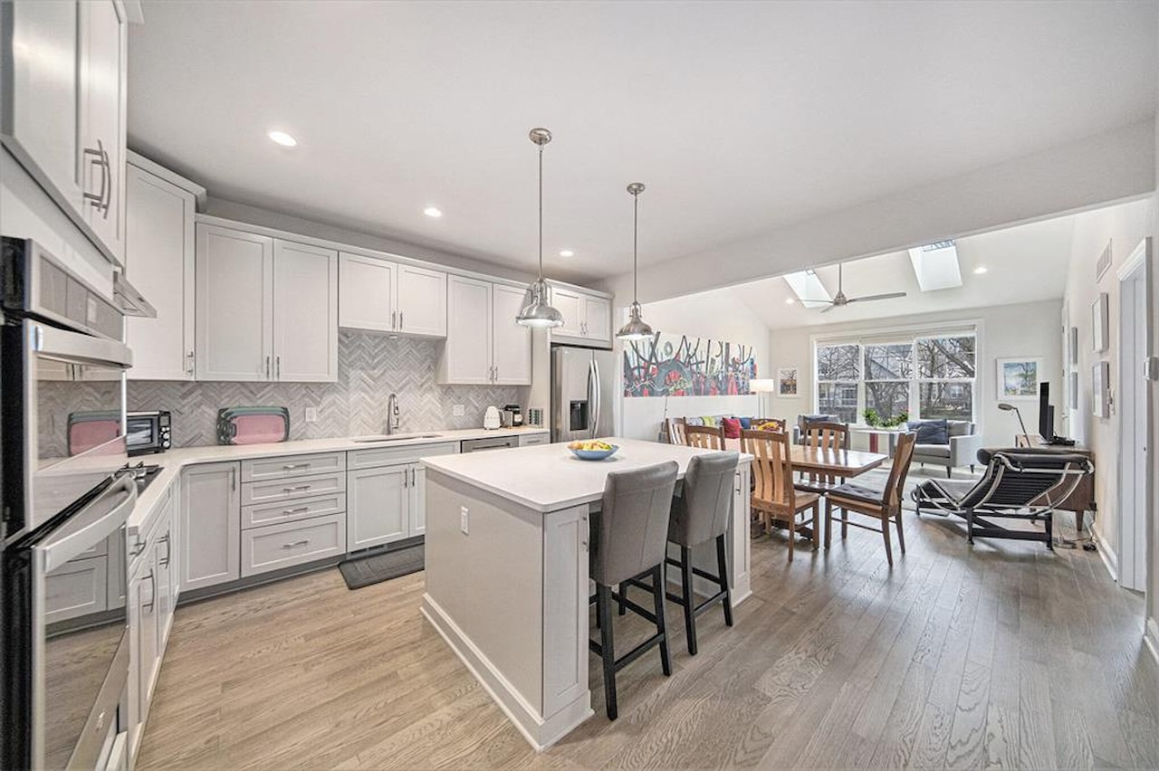 3092 N Spurway Dr in Ann Arbor, MI Photo 13