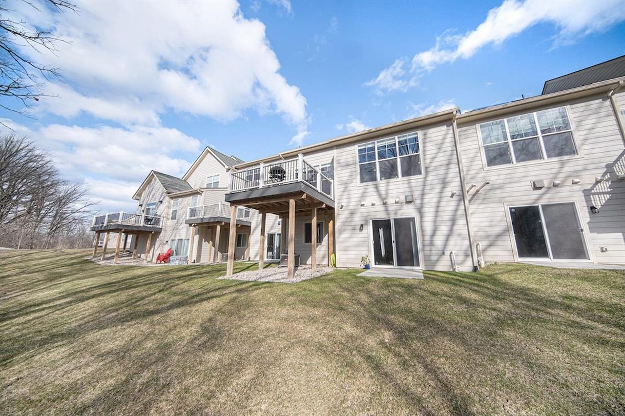 3092 N Spurway Dr in Ann Arbor, MI Photo 37