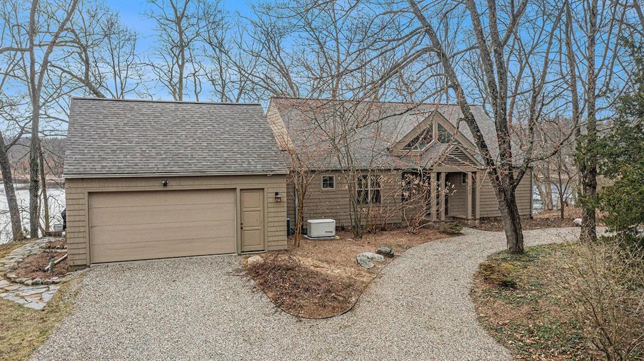 9220 Glenbrook Rd in Dexter Twp, MI Photo 9