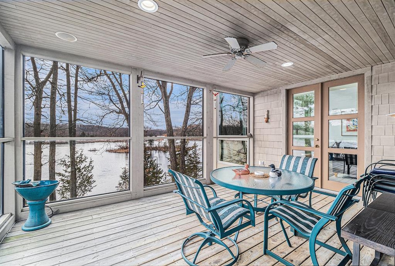 9220 Glenbrook Rd in Dexter Twp, MI Photo 12