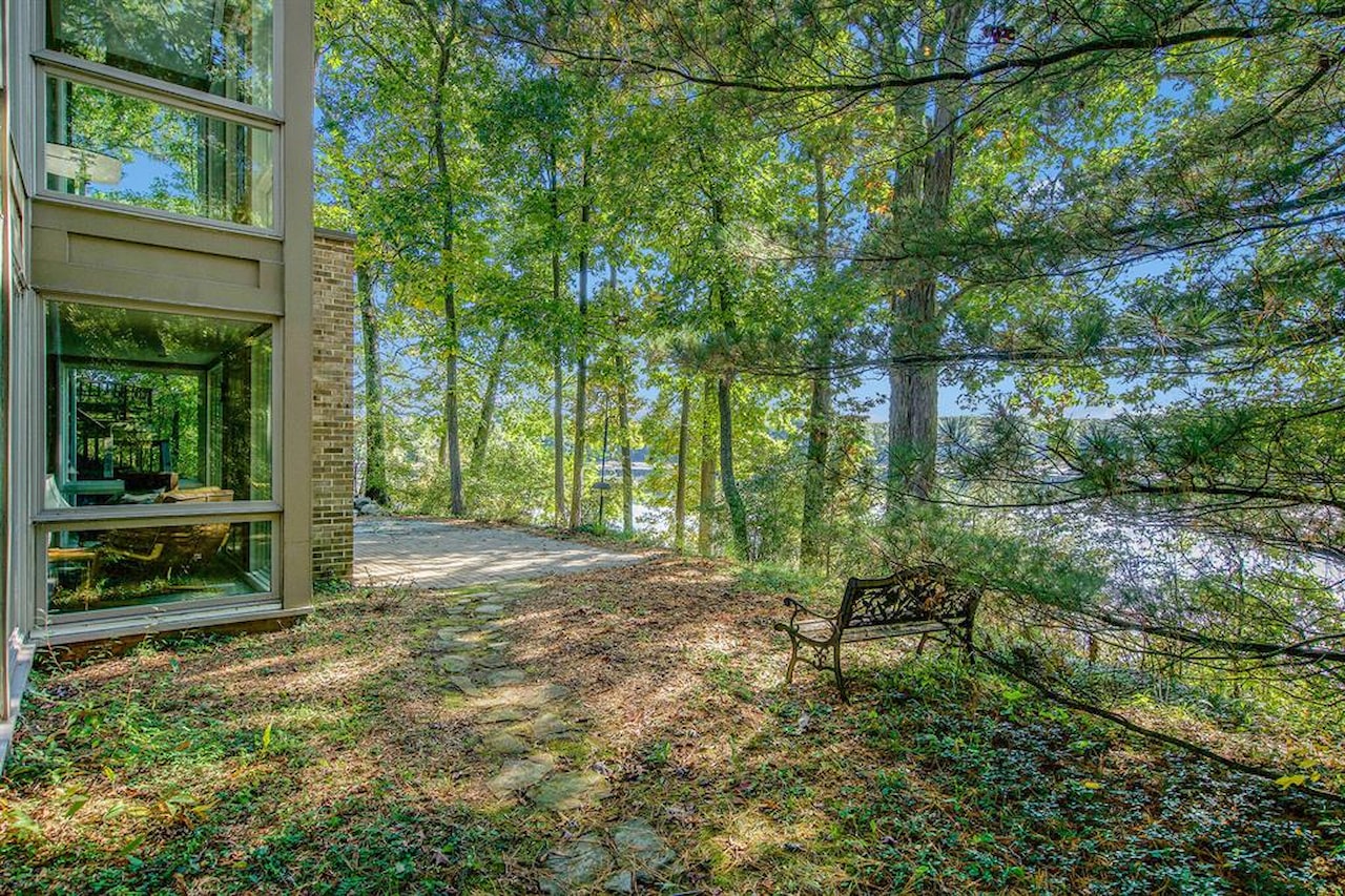 9220 Glenbrook Rd in Dexter Twp, MI Photo 45
