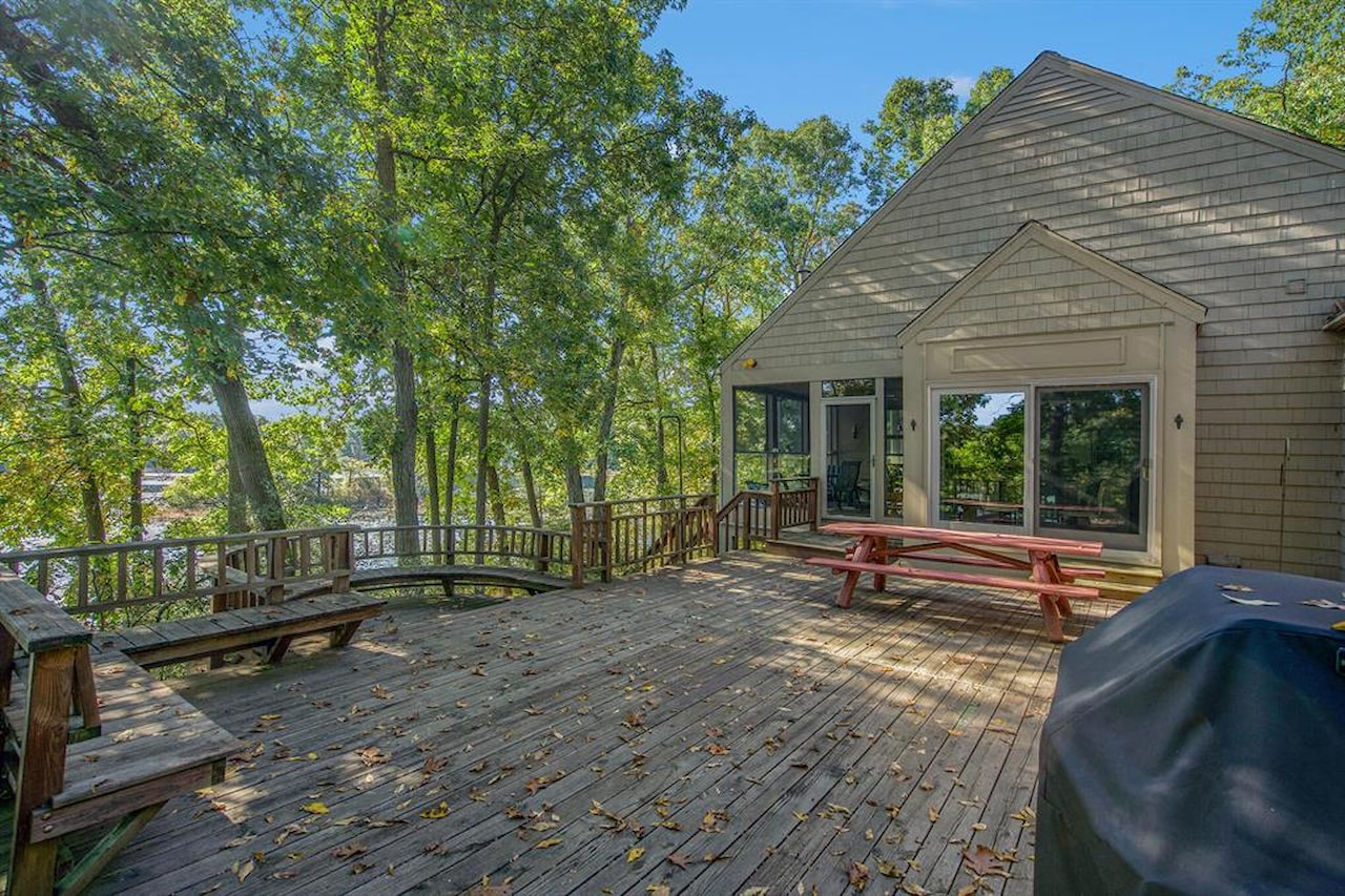 9220 Glenbrook Rd in Dexter Twp, MI Photo 48