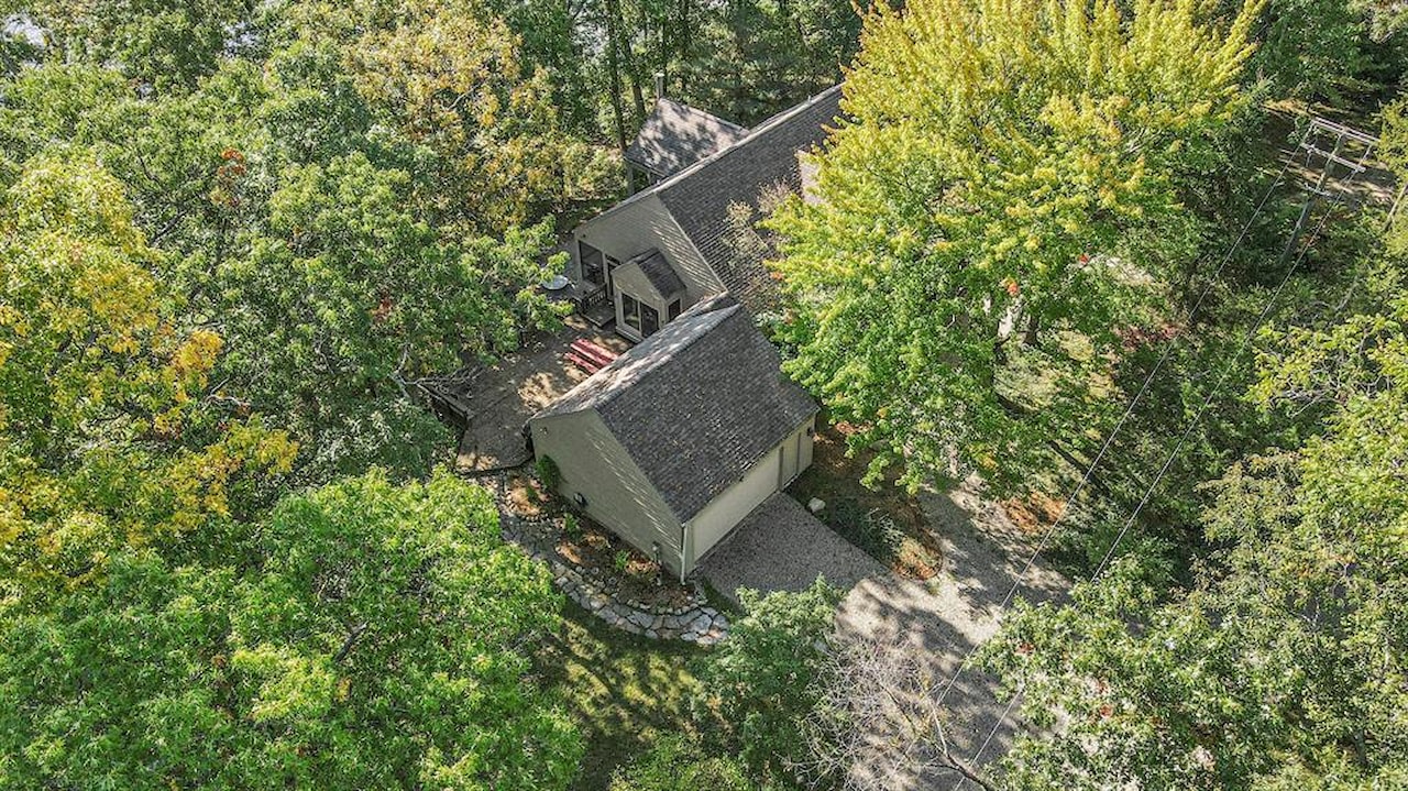 9220 Glenbrook Rd in Dexter Twp, MI Photo 59