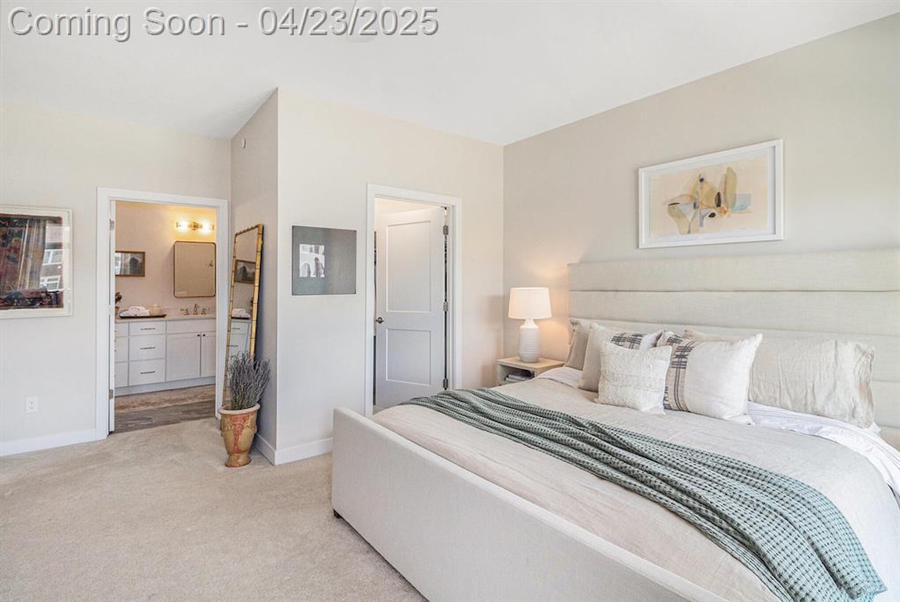 622 Boardwalk Ln in Dexter, MI Photo 15