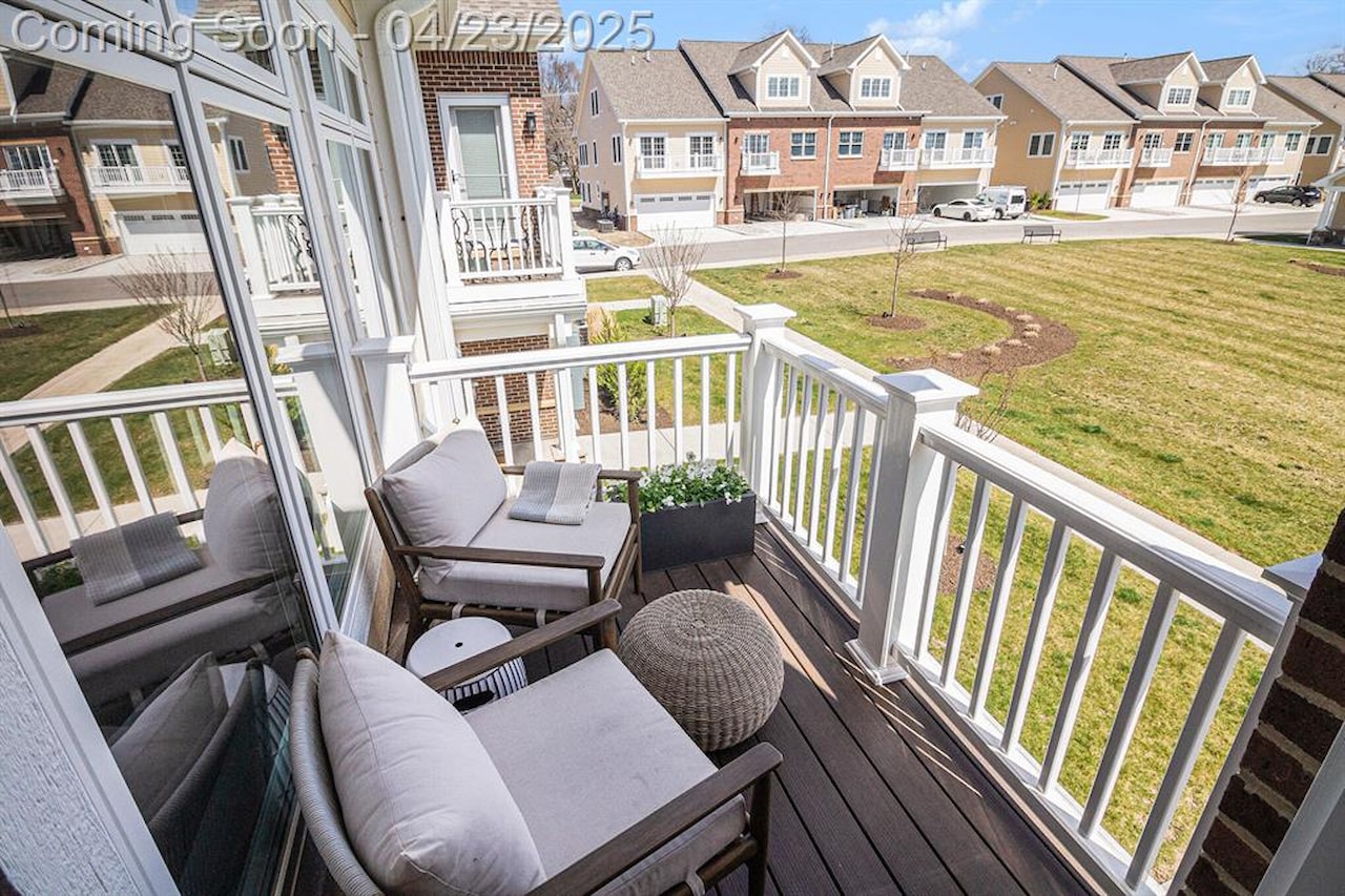 622 Boardwalk Ln in Dexter, MI Photo 21