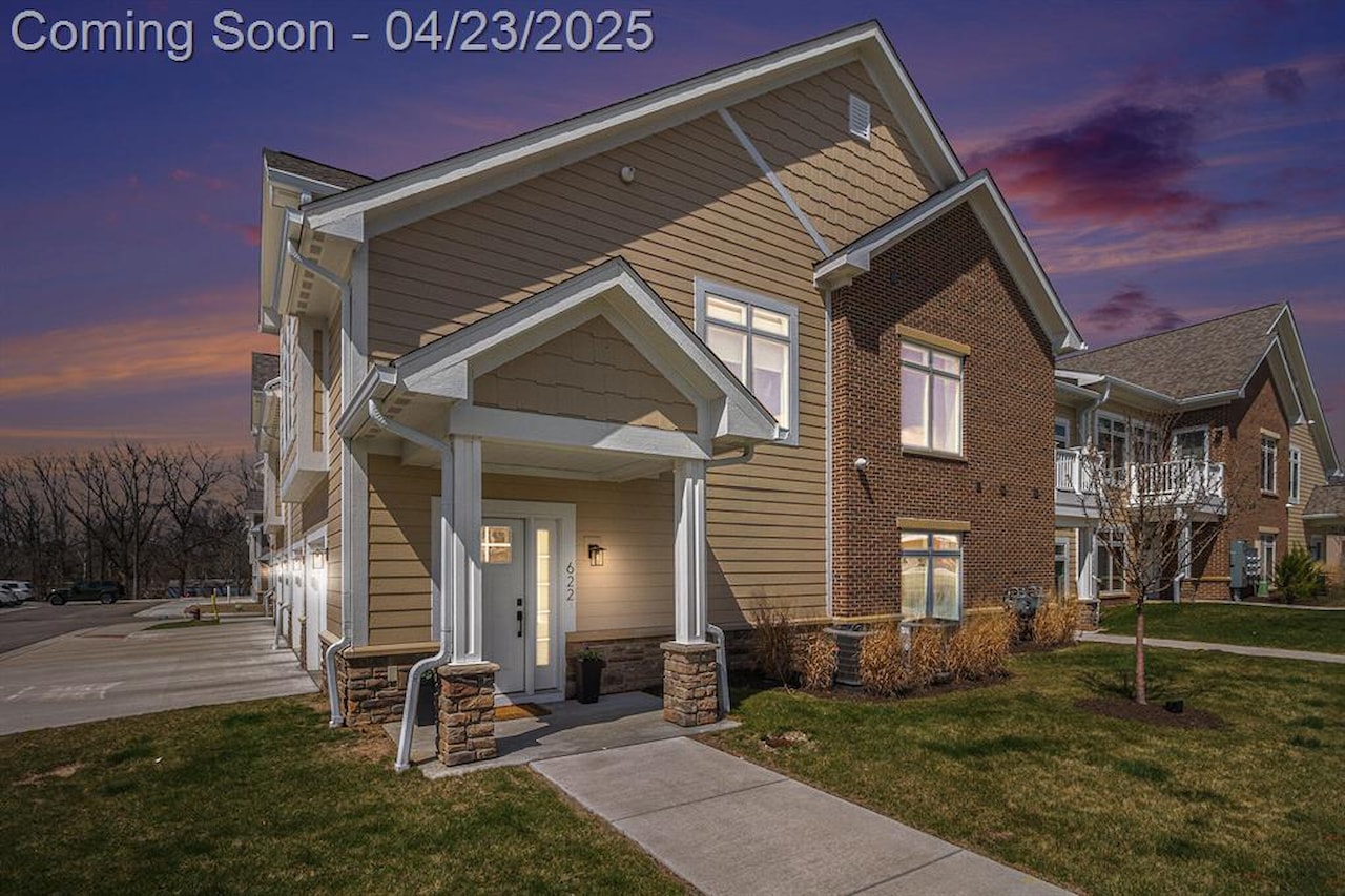 622 Boardwalk Ln in Dexter, MI Photo 22
