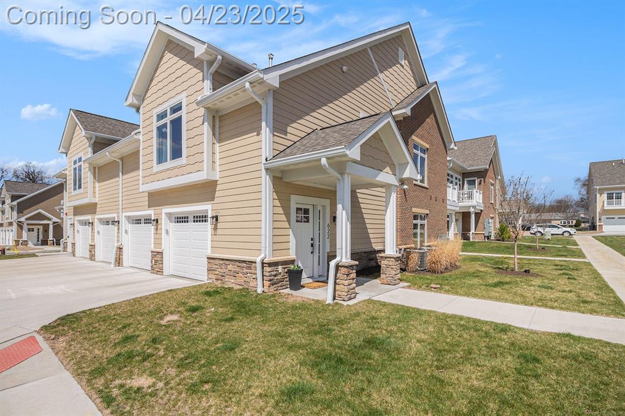 622 Boardwalk Ln in Dexter, MI Photo 26