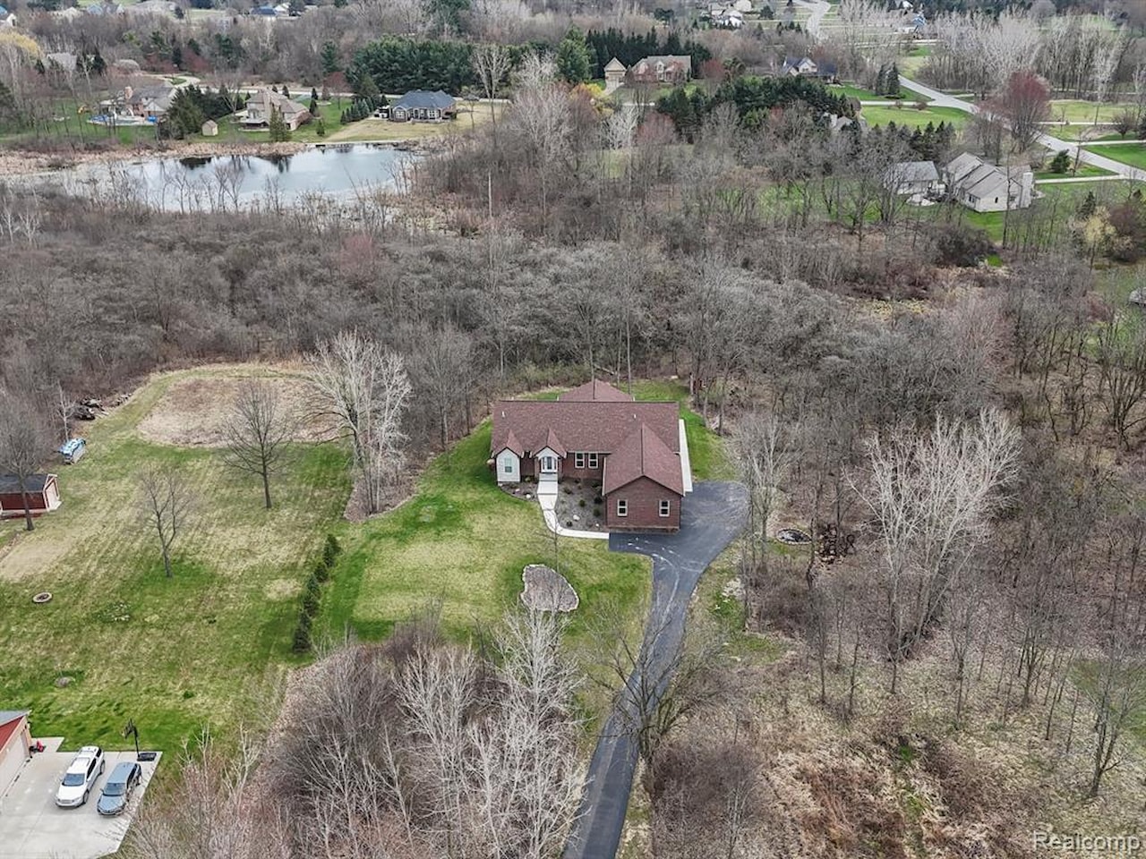 6750 Sunset Dr in Salem Twp, MI Photo 40