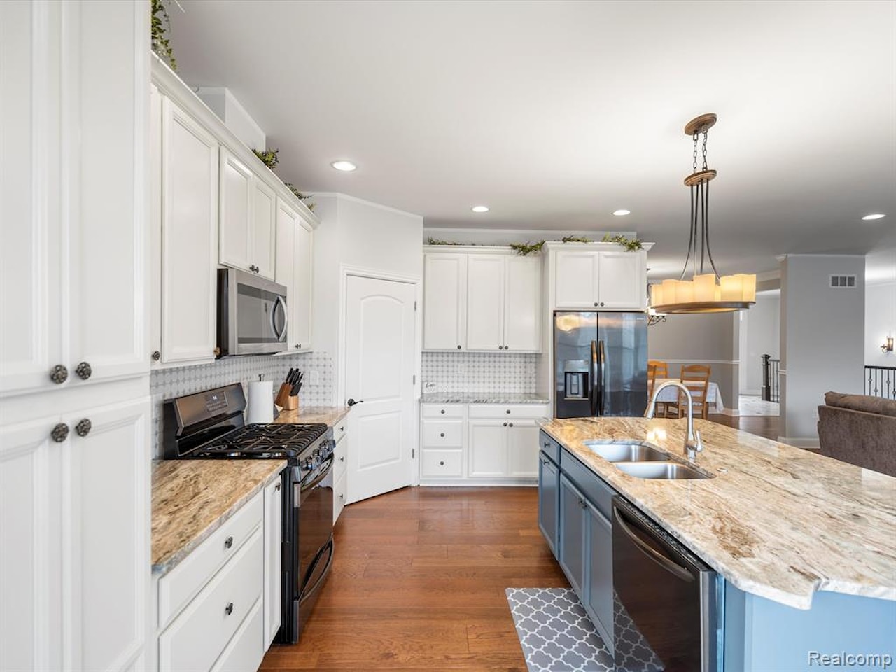 6750 Sunset Dr in Salem Twp, MI Photo 10