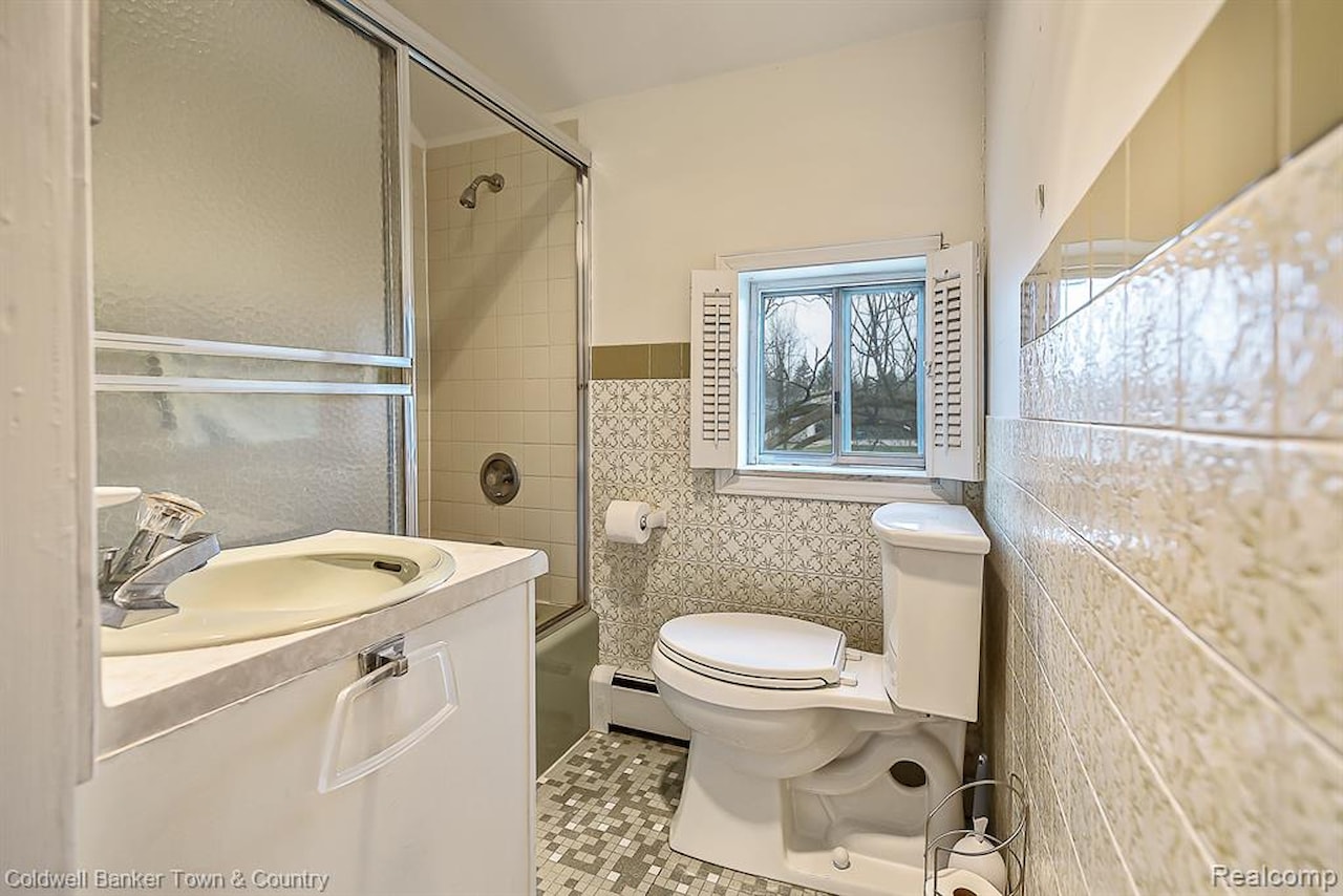 5185 Lobdell Rd in Tyrone Twp, MI Photo 20