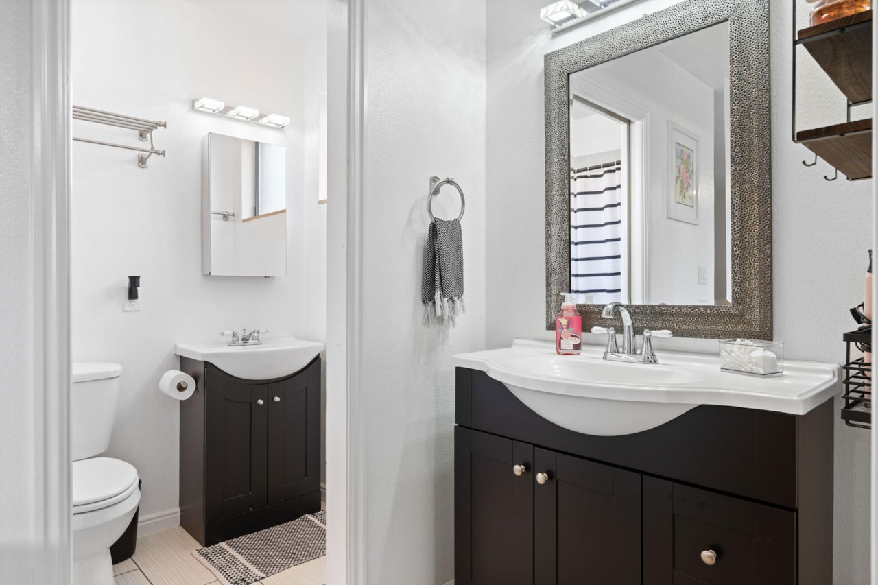 885 E Fort Pierce DR St George, UT 84790 home for sale, MLS#25-260553 - Erika Rogers Photo 12