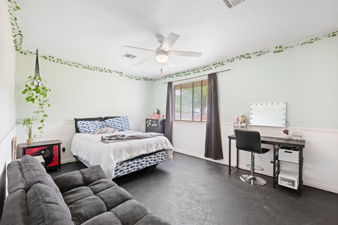 885 E Fort Pierce DR St George, UT 84790 home for sale, MLS#25-260553 - Erika Rogers Photo 14