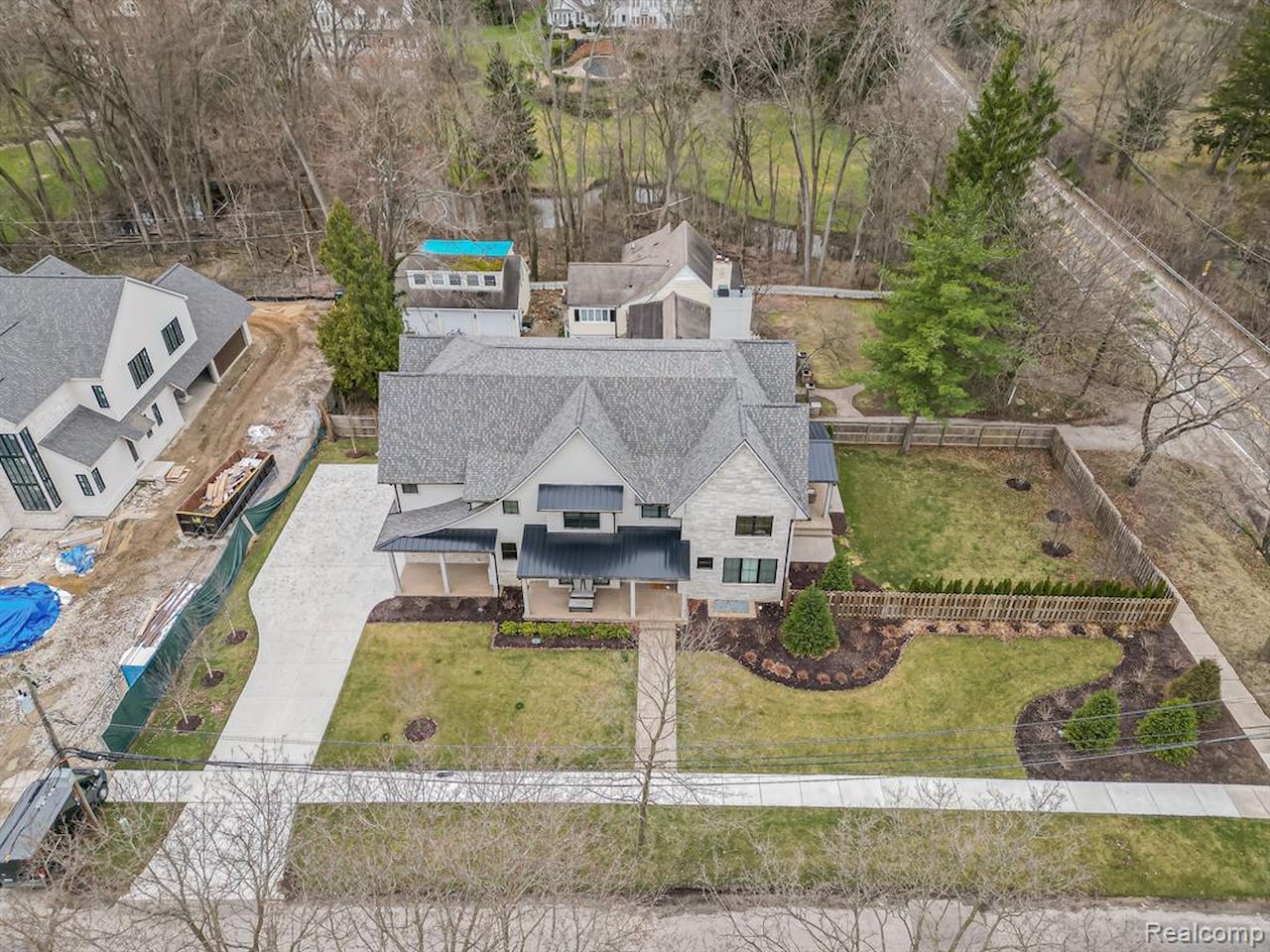 1563 Lakeside Dr in Birmingham, MI Photo 55