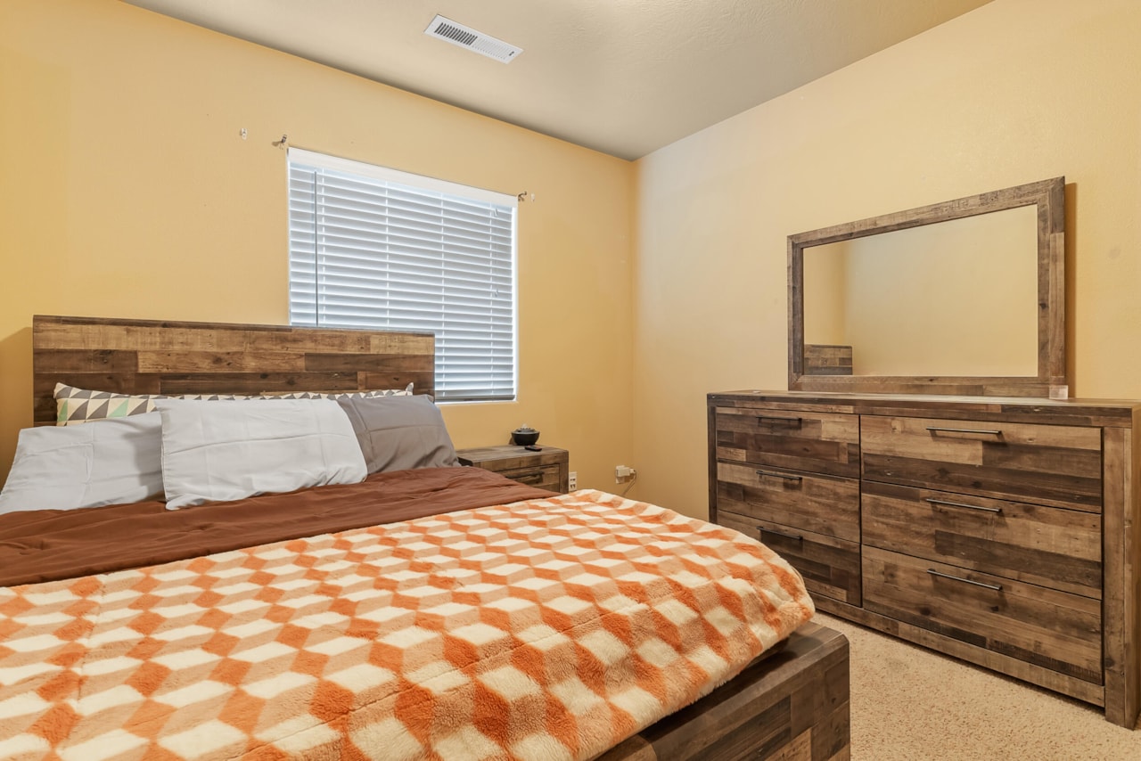 2930 E 450  N #F6 St George, UT 84790 home for sale, MLS#25-260198 - Erika Rogers Photo 15