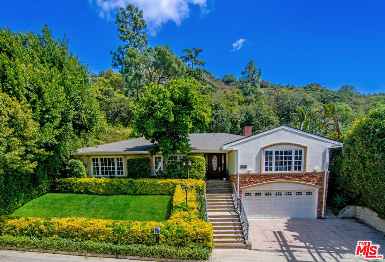 2260 Bowmont Dr, Beverly Hills, CA 90210 | RubyHome