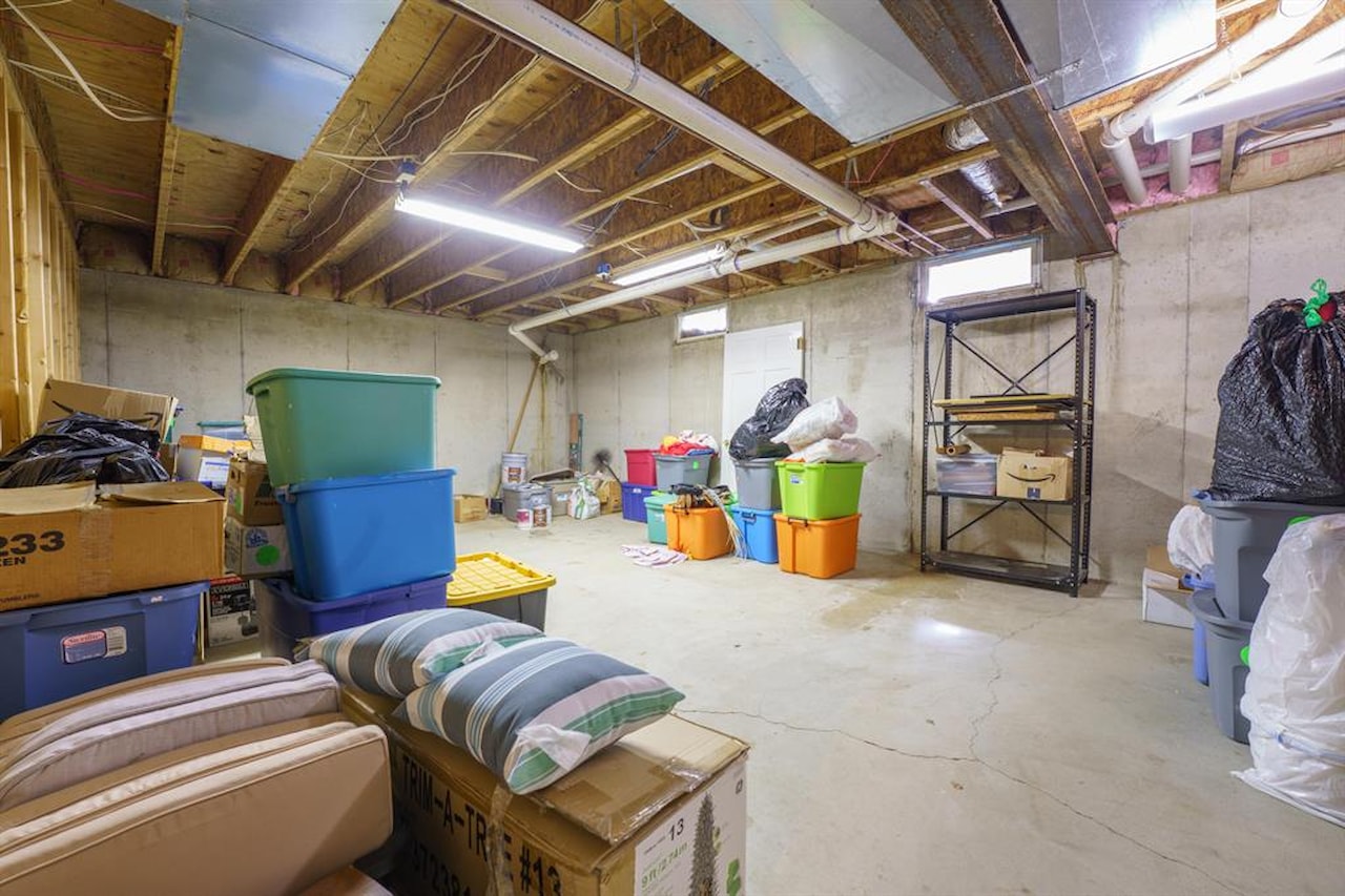 6310 Stofer Rd in Dexter Twp, MI Photo 50