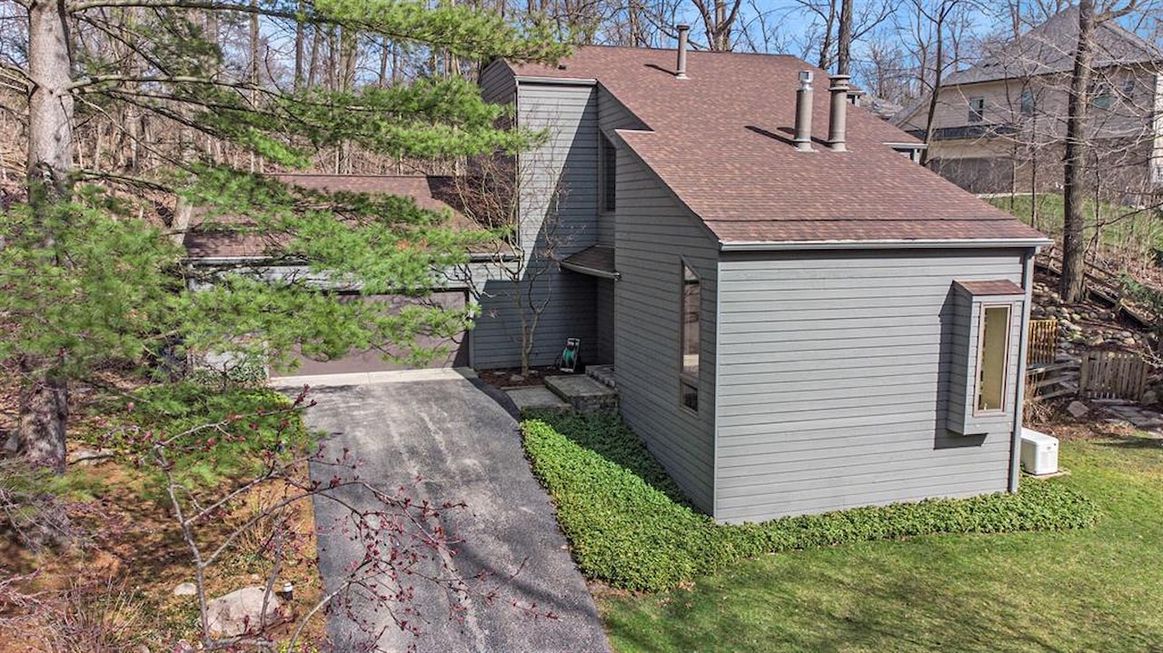 1200 Pepper Pike St in Ann Arbor, MI Photo 52