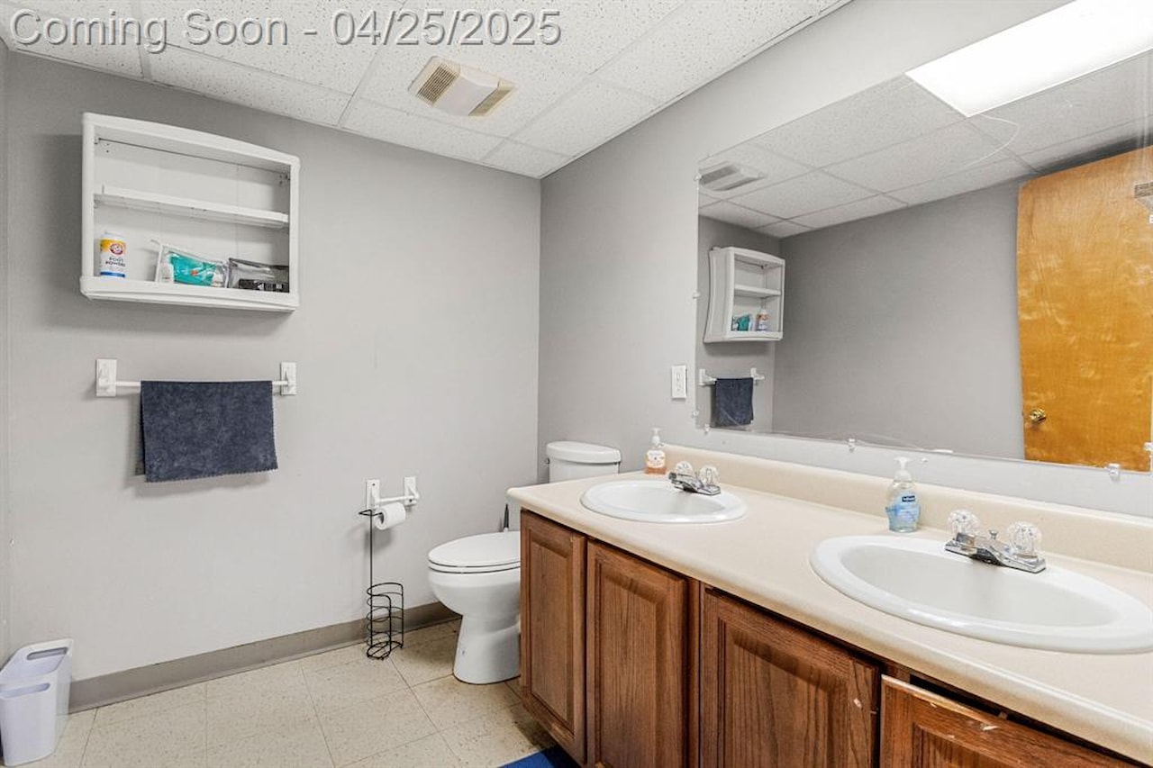 6545 Hiller Ave in Hamburg Twp, MI Photo 28