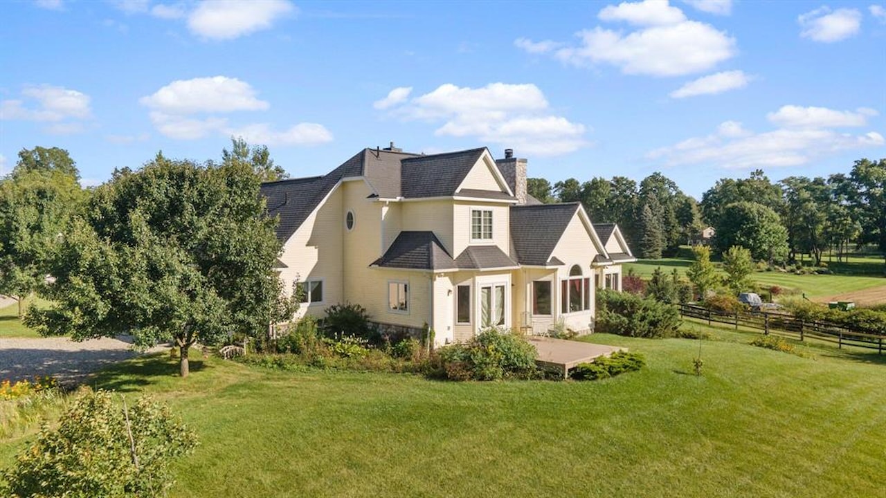 1280 Sylvan Rd in Chelsea, MI Photo 43