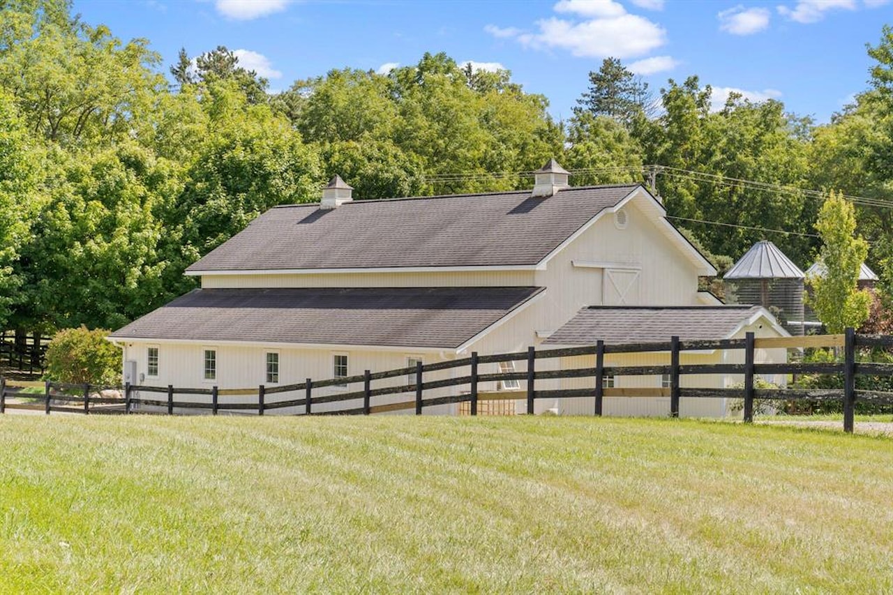 1280 Sylvan Rd in Chelsea, MI Photo 50