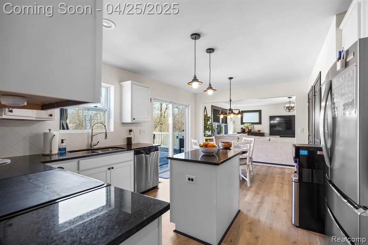 168 Penobscot Dr in Marion Twp, MI Photo 8