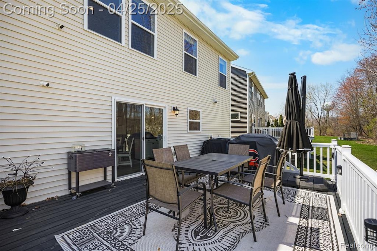 168 Penobscot Dr in Marion Twp, MI Photo 30