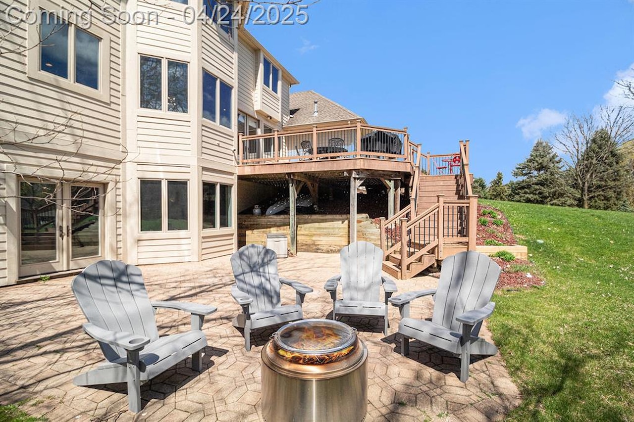 9037 Yorkshire Dr in York Twp, MI Photo 33
