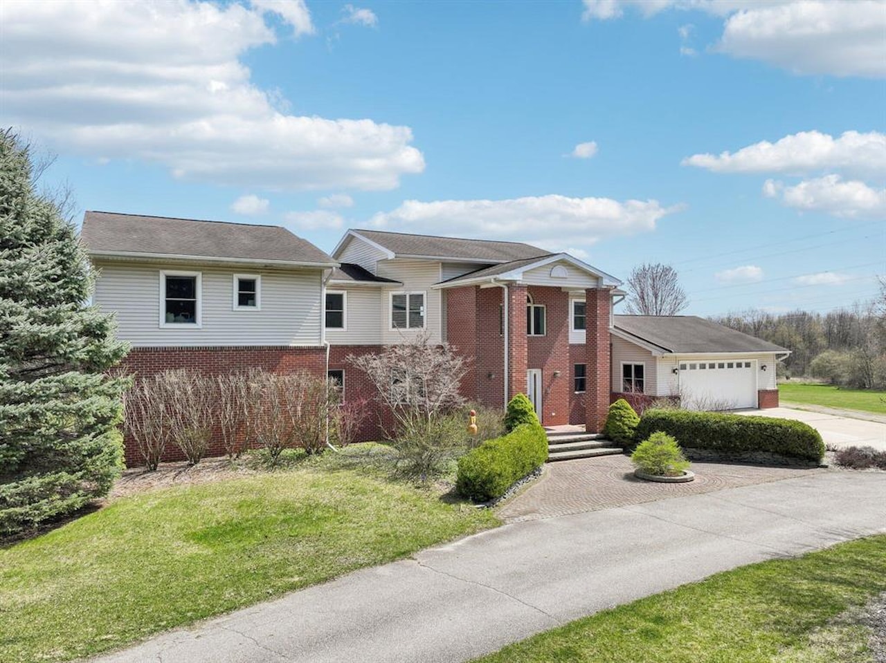 5836 Lost Oak Dr in Salem Twp, MI Photo 46