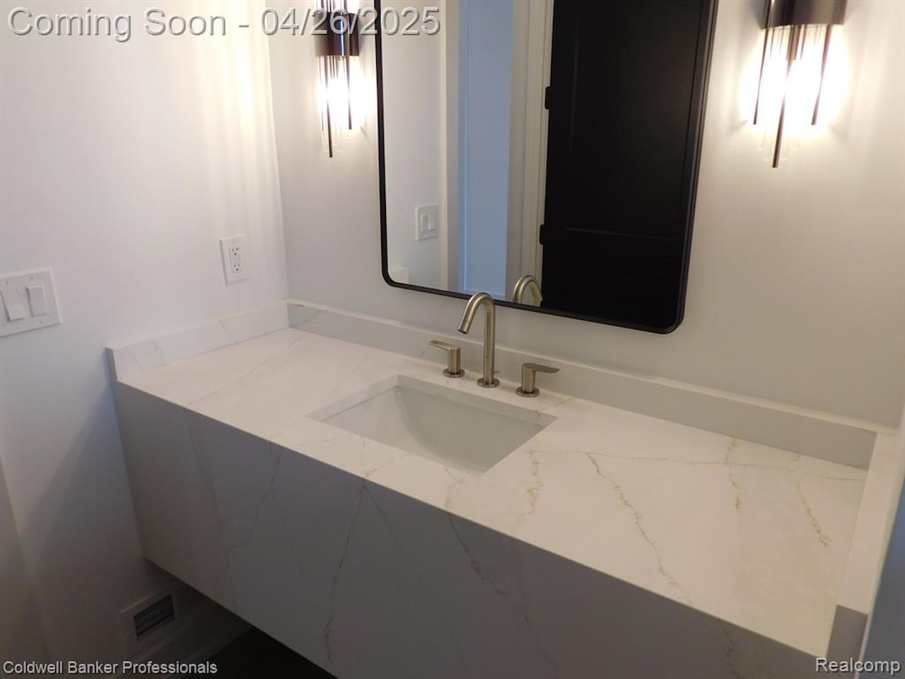 3521 Chester  Rd in Royal Oak, MI Photo 16