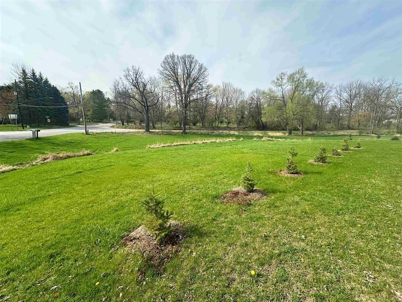 610 S Macomb St in Manchester Vlg, MI Photo 19