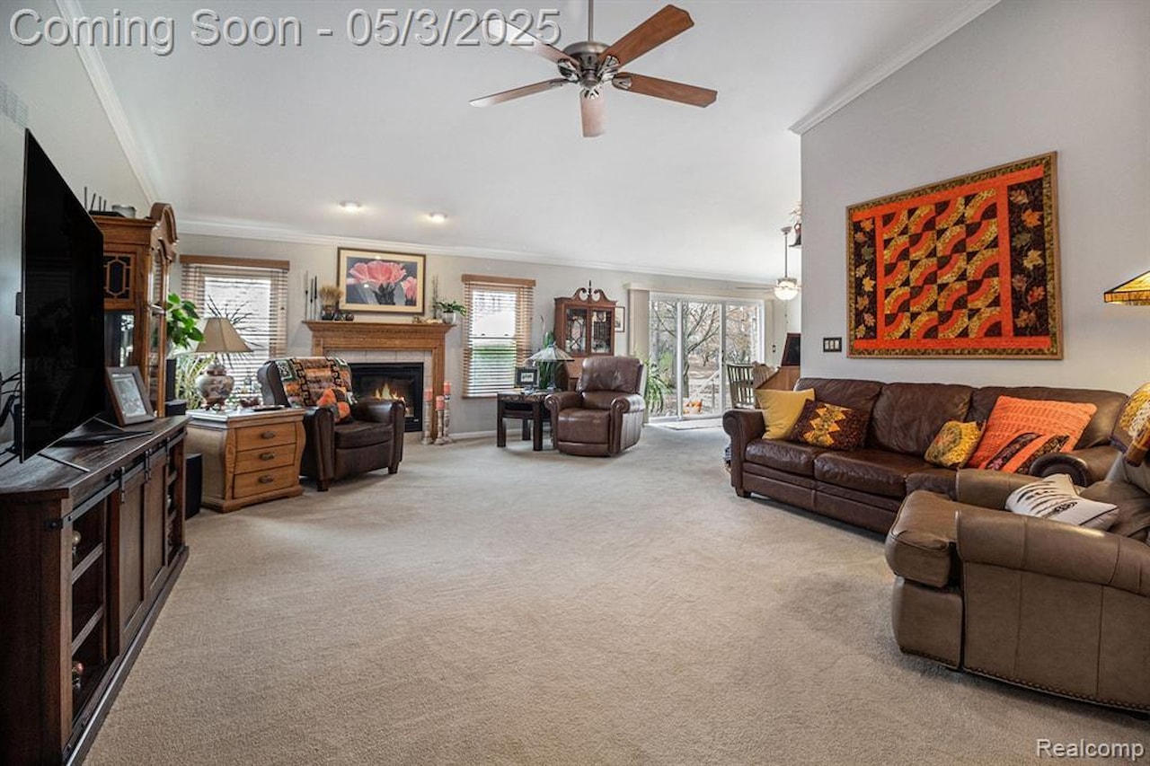 404 Walnut Dr #34 in South Lyon, MI Photo 6