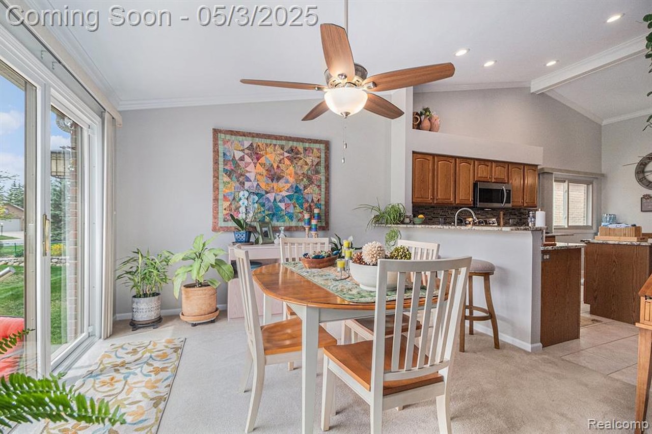 404 Walnut Dr #34 in South Lyon, MI Photo 10