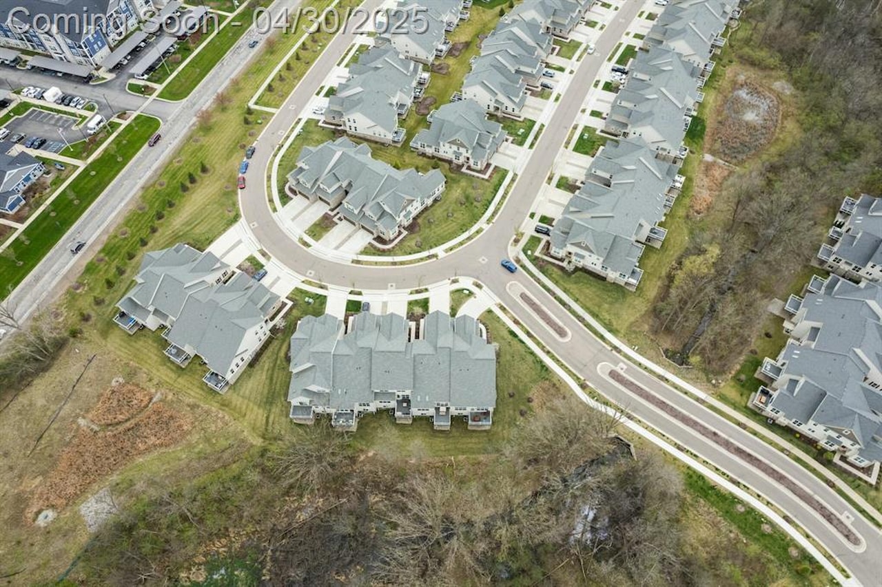 3100 Millbury Ln in Ann Arbor, MI Photo 9