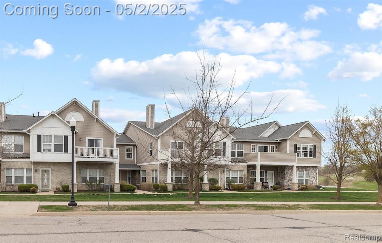 1635 Welland St in Howell, MI