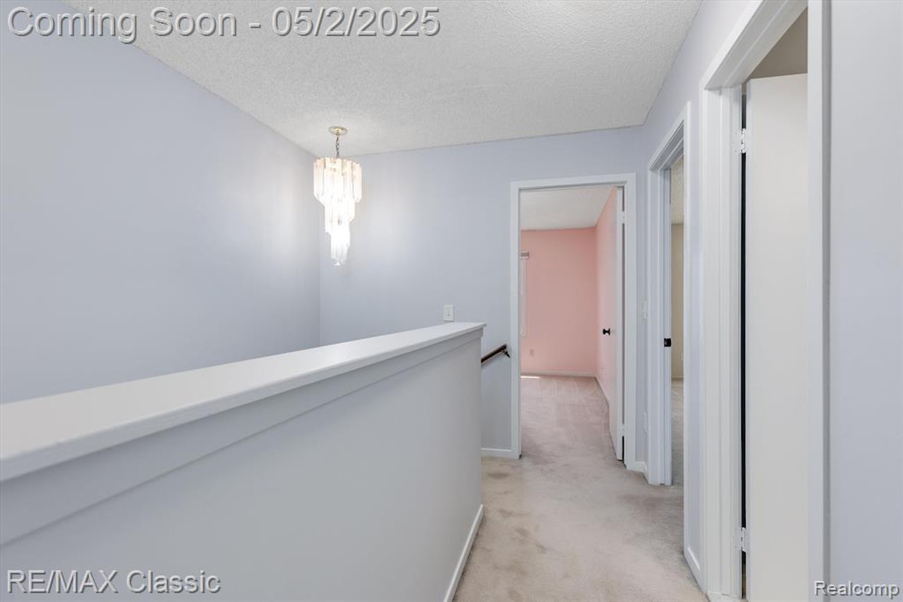 30701 Sandalwood Circle in Novi, MI Photo 17