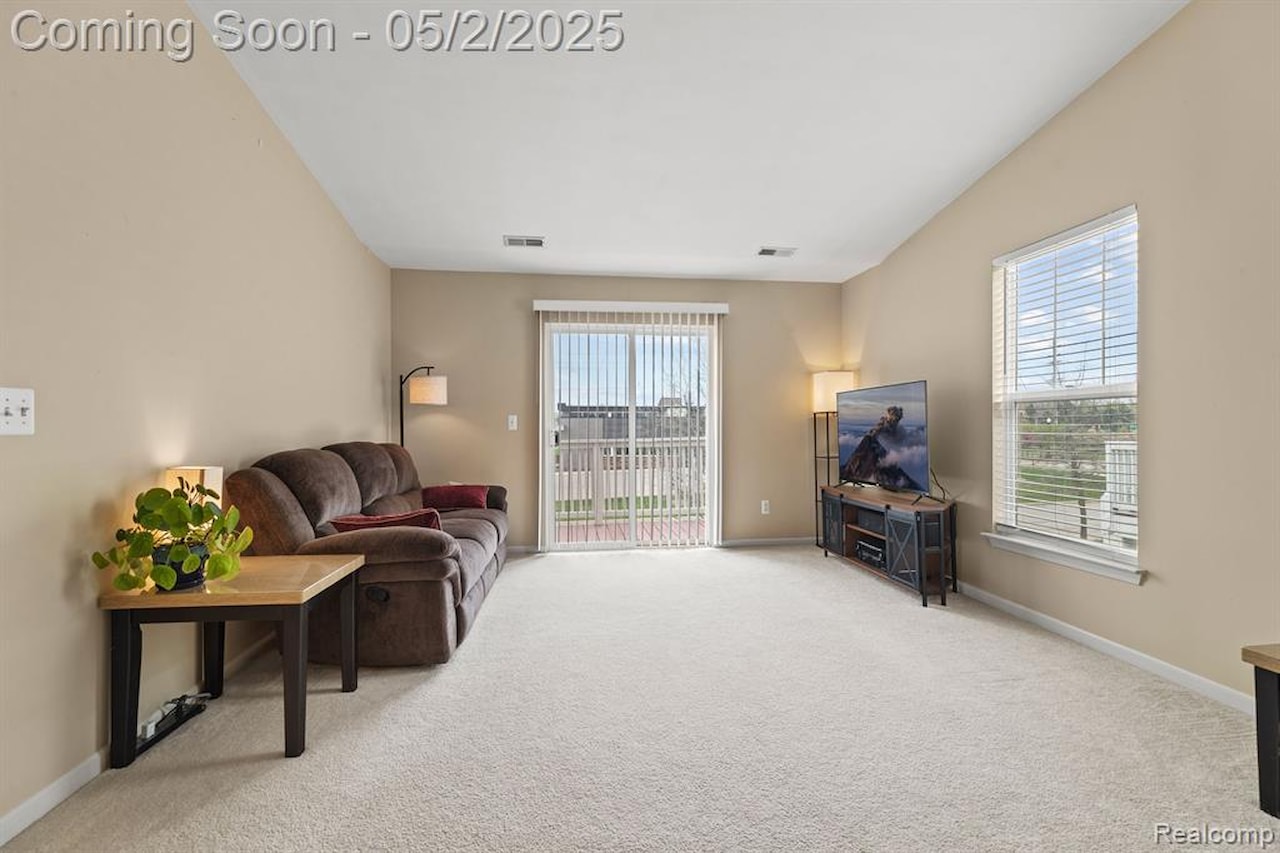 1635 Welland St in Howell, MI Photo 10