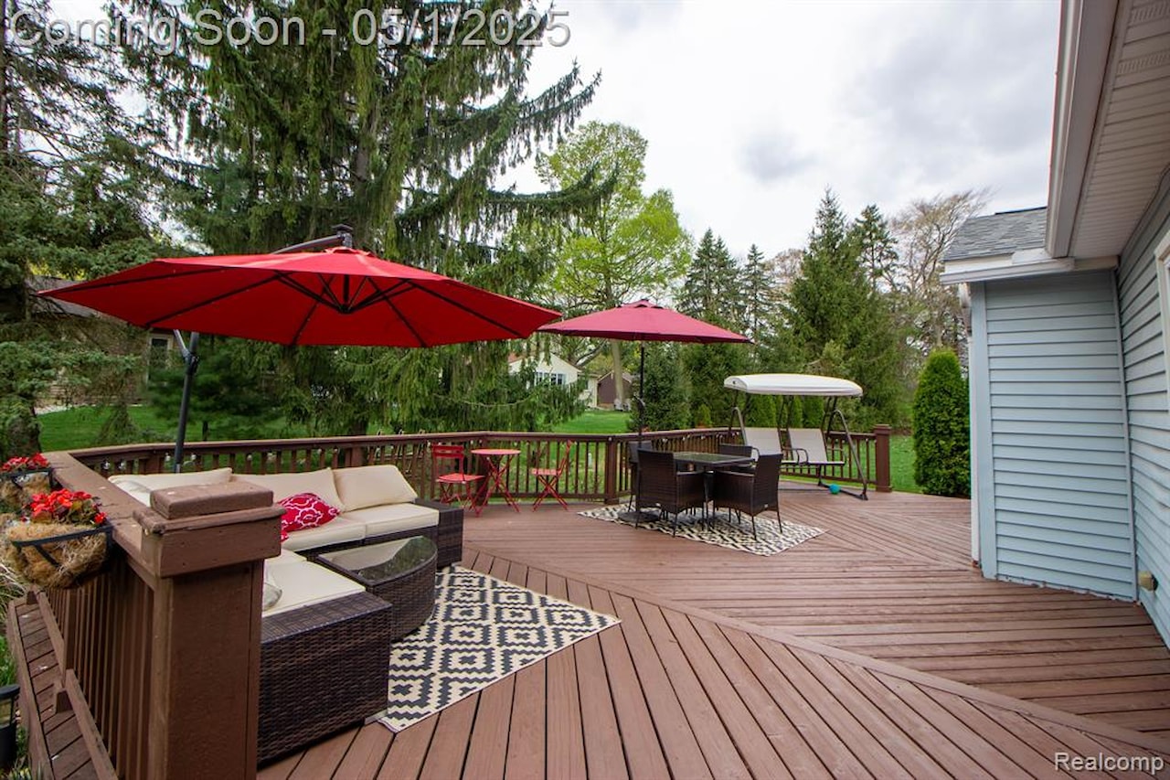 40317 Ladene Ln in Novi, MI Photo 15