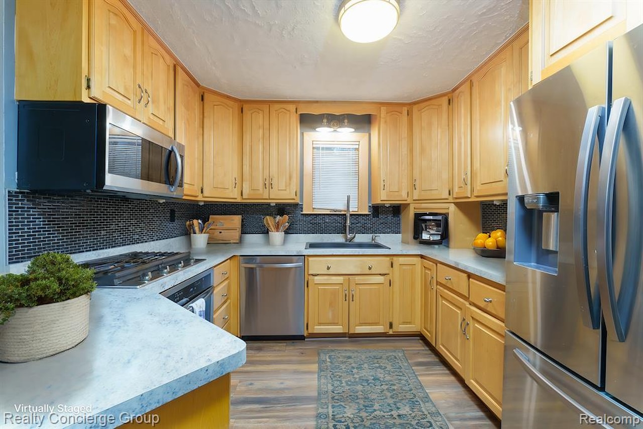 771 Hurley Dr in Marion Twp, MI Photo 16