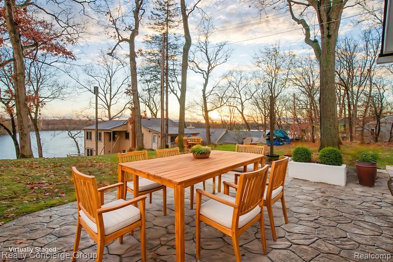 771 Hurley Dr in Marion Twp, MI Photo 9