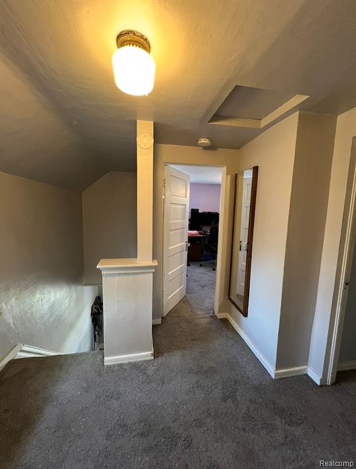 1110 Oak St in Lansing, MI Photo 7