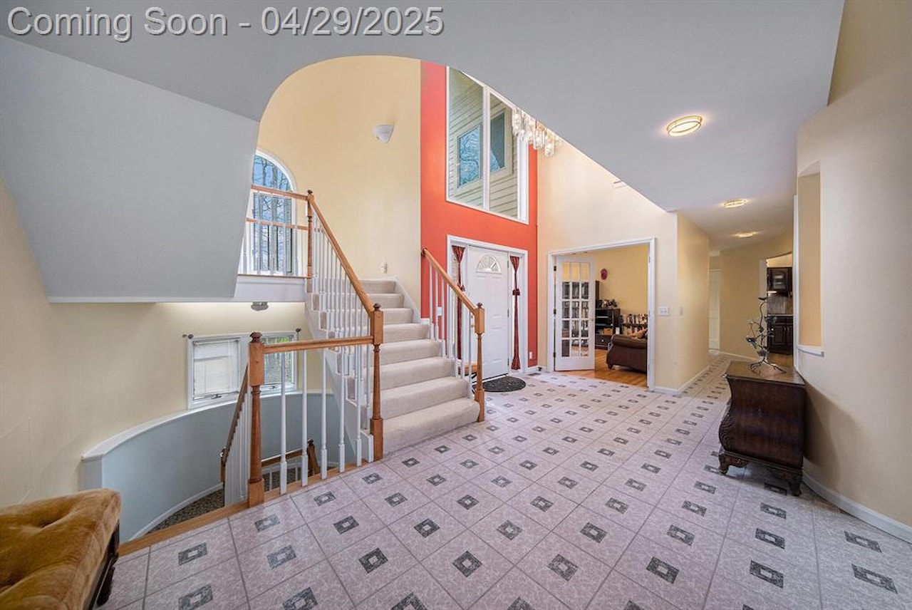2925 Exmoor Rd in Ann Arbor, MI Photo 7
