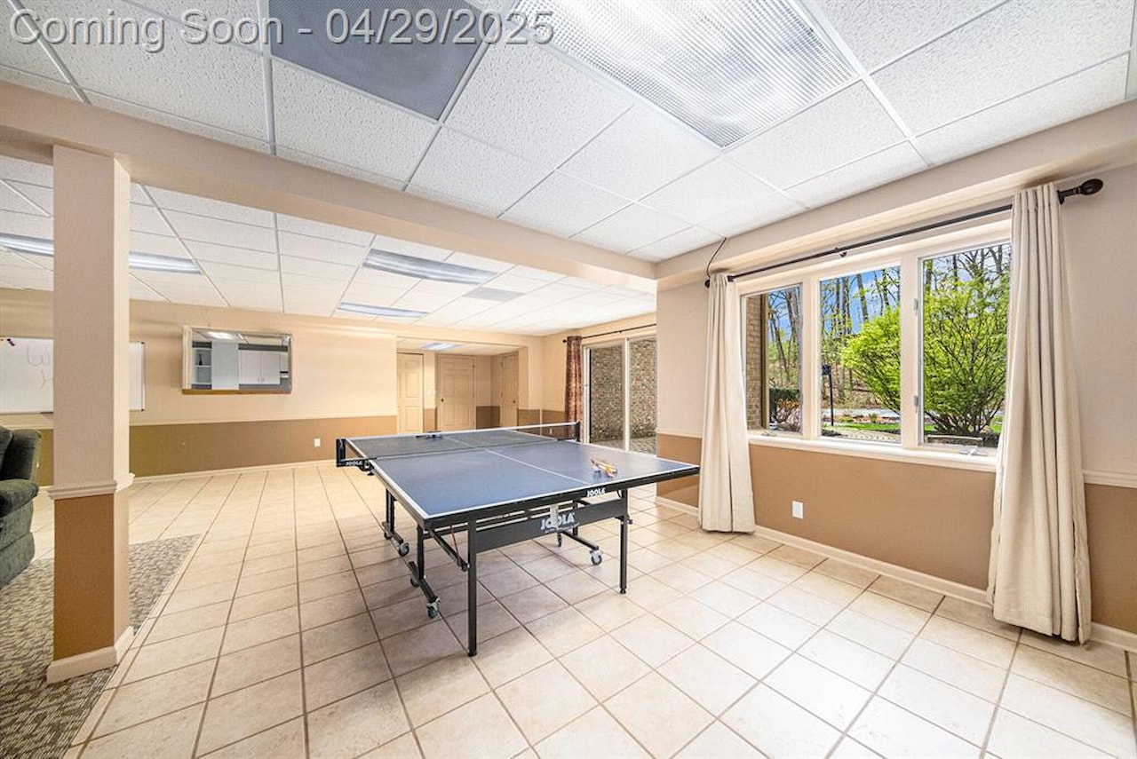 2925 Exmoor Rd in Ann Arbor, MI Photo 44