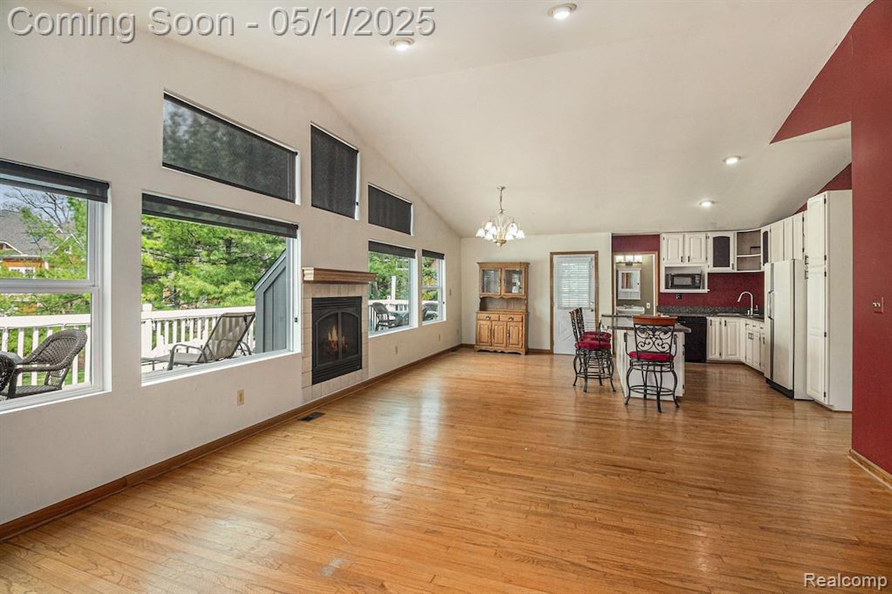 3836 Highcrest Dr in Genoa Twp, MI Photo 6