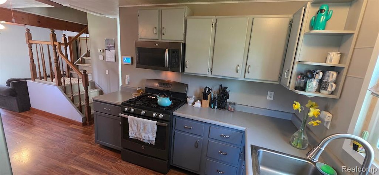 5404 Wexford Rd in Lansing, MI Photo 7